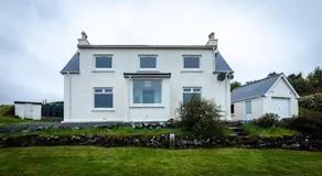 Lochside - Image 3