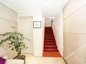 Yingdu Hotel - Image 2