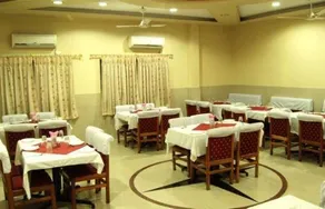 Hotel The Gentleman - Image 4