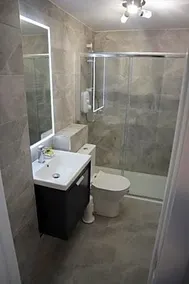 The Lodge Accommodation - Image 2