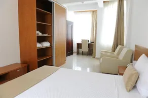 Sunsil Hotel - Image 4