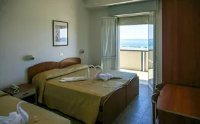 Hotel Dei Cesari - Image 5