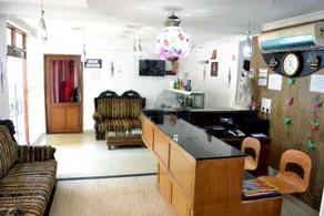 OYO Townhouse 256 Silver Palm Resort - Image 4