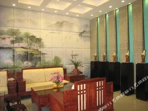 Heyuan Chinese Style Business Hostel - Image 2