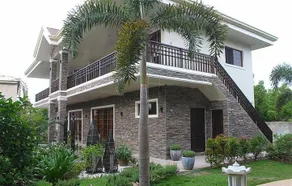 Linaw Beach Resort - Image 2