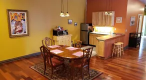 Downtown Lancaster Loft Apartment - Image 5