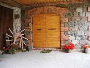 Mooste Manor Guesthouse - Image 2