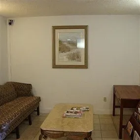 Bellefontaine Inn - Image 3