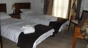 Villa Petra - Image 2