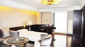 Ocean Hotel - Image 2