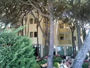 Kastrati Hotel - Image 2