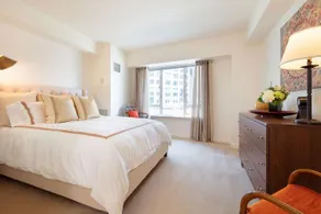 Oakwood At 118 Huntington Avenue - Image 4