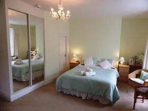 Anglesey House - Image 4