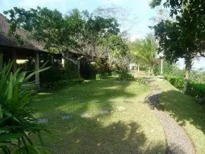 Geria Semalung Bungalow - Image 3