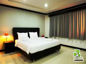 Srisupan Grand Royal Hotel - Image 2