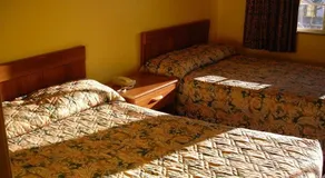 Hollywood Motel - Image 4