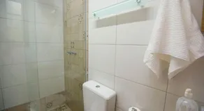 Casa do Lago Dores do Rio Preto - Image 4