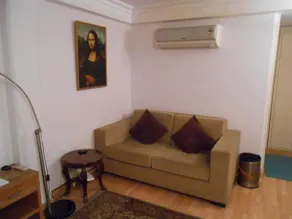 Trendy Bed & Breakfast - GK - Image 2