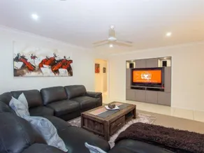 Serenity Mooloolaba Holiday Home - Image 3