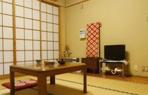 Yujuku Onsen Otakiya Ryokan - Image 4