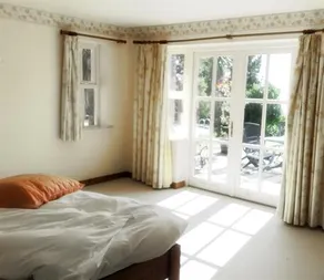 Seal Cottage - Image 2