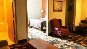 Best Express Inn & Suites Calera - Image 3
