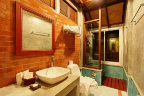World Resort - Image 3