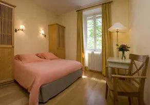 Maison Aux Iris - Image 1