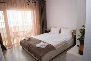 Resort Leon Beach - Image 4