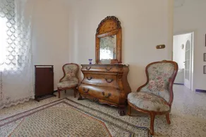 Mia's Home - Image 2