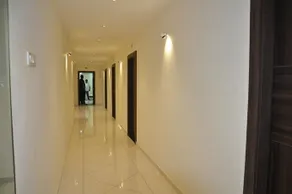 Shivdhara Hotel & Residence - Image 3