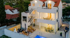 Villa Elaphusa - Image 5
