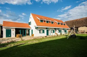 Cloasterf Haus - Image 2