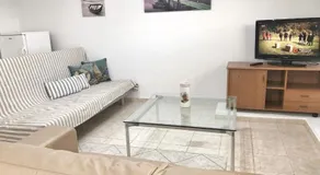 Renovated apt close to beach Wifi AC - Image 5