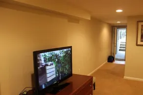 Lovely Remodeled 2bdrm Basement Home - Image 3
