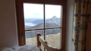 Hutten-Wolf, Feuerkogel Haus Traunsee - Image 3