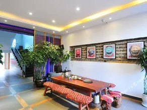 Caiyunju Hotel - Image 4