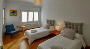 Apartamento elegante con gran terraza - Image 4