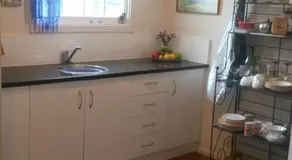 Monday Seaside Cottage - Image 3
