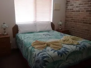 Ocean Beach Holiday Units - Image 5