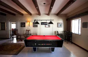 Lauriston Guesthouse - Image 3