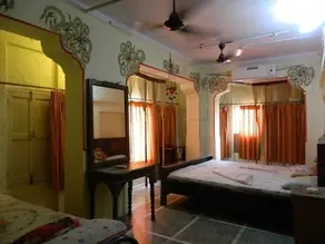 Ganpati Guest House - Image 5