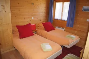 3 Bedrooms Chalet Le Darbay - Image 3