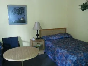 Airport Motel - Image 4
