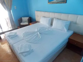 Hotel Aloha - Image 5