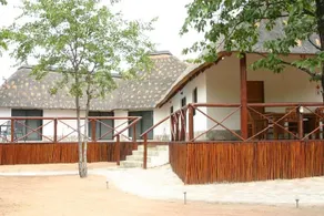 Mokoto House - Image 5
