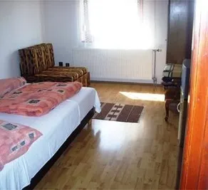 Nemeti Apartmanhaz - Image 3