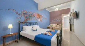 Art Center Apartments - Image 5
