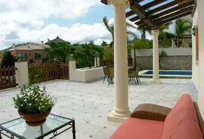 Apartamentos Los Nebrales - Image 4