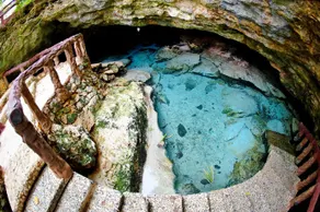 Ananets Hotel - Image 2